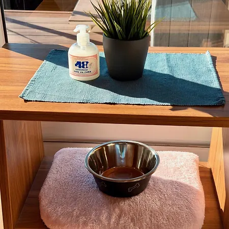 Botel Liberty Floating House With Jacuzzi & Sea View