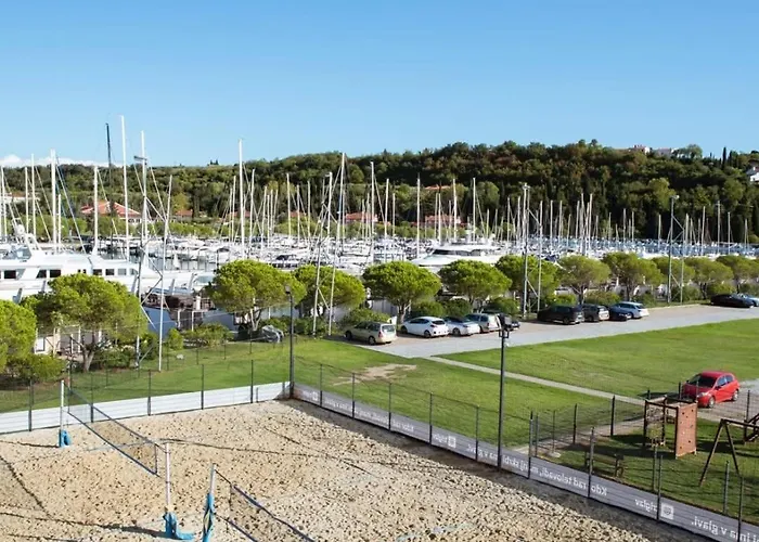 Liberty Floating House With Jacuzzi & Sea View Botel *