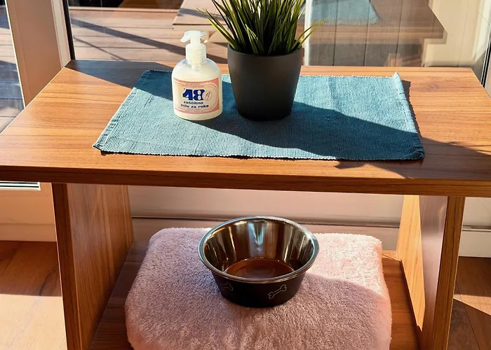 Hotel en barco Liberty Floating House With Jacuzzi & Sea View